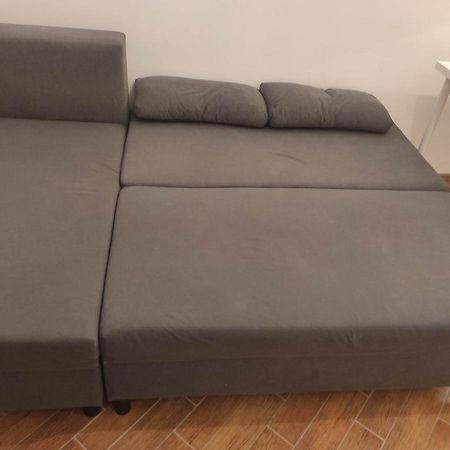 Nice Room With 2 Shared Bathrooms ,Wc , 2Km To Old Town -100M From Metro Szwedzka Βαρσοβία Εξωτερικό φωτογραφία