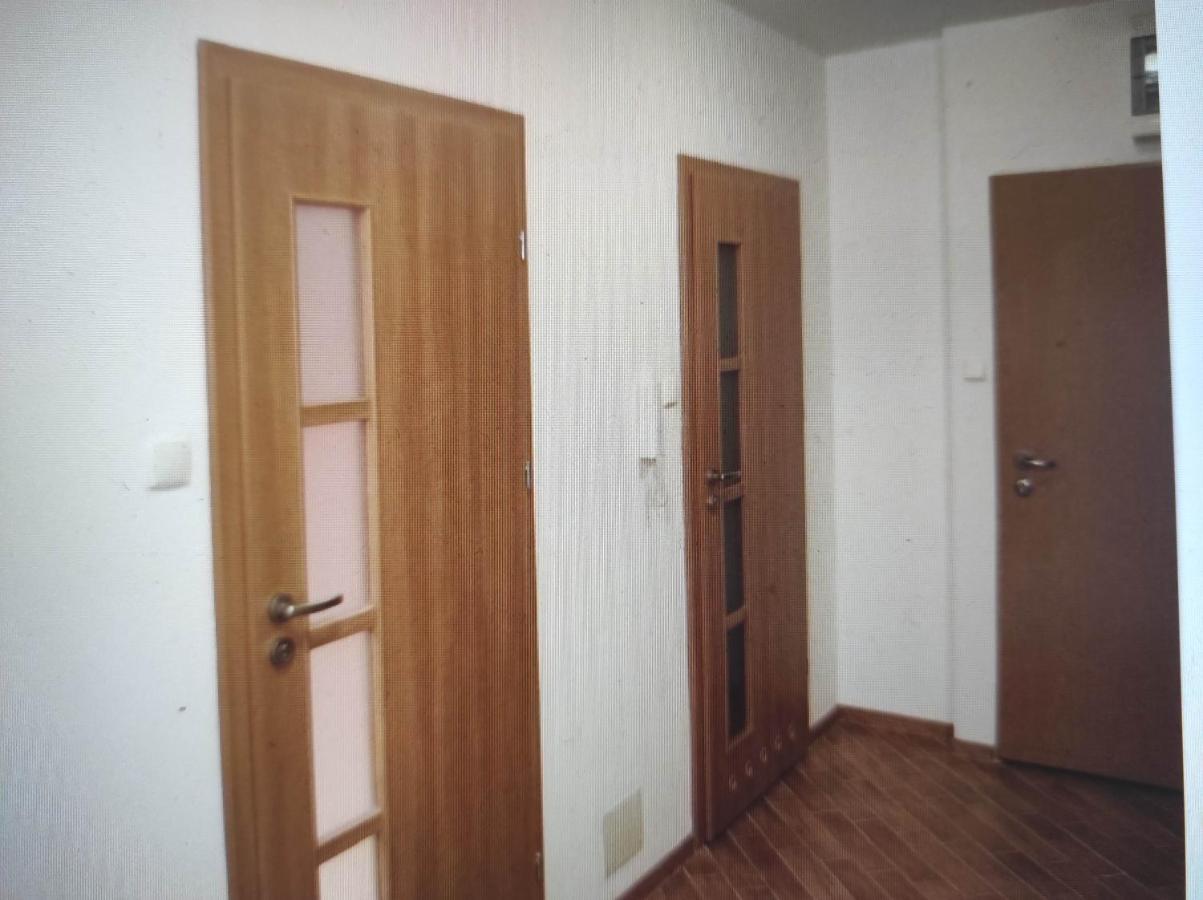Nice Room With 2 Shared Bathrooms ,Wc , 2Km To Old Town -100M From Metro Szwedzka Βαρσοβία Εξωτερικό φωτογραφία